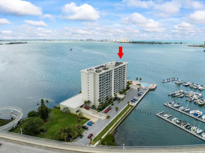 From the minute you walk in the floor to ceiling windows and - Beach Condo for sale in Clearwater, Florida on Beachhouse.com