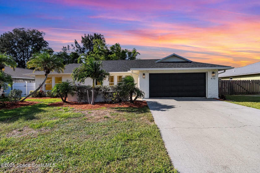 PRICE REDUCTION!!!!! Welcome to this spacious 4- bedroom3-bath - Beach Home for sale in Merritt Island, Florida on Beachhouse.com
