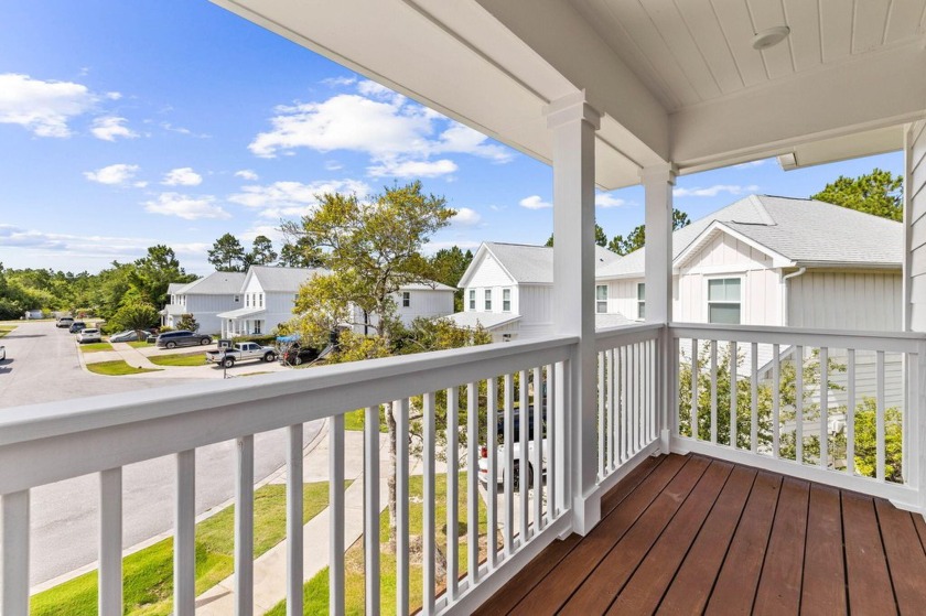 Owner financing available at 5.5%! Come home to this beautiful 4 - Beach Home for sale in Santa Rosa Beach, Florida on Beachhouse.com