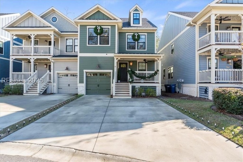 Stunning 3 Bedroom/ 2.5 Bathroom townhome in the NEW community - Beach Home for sale in Hilton Head Island, South Carolina on Beachhouse.com