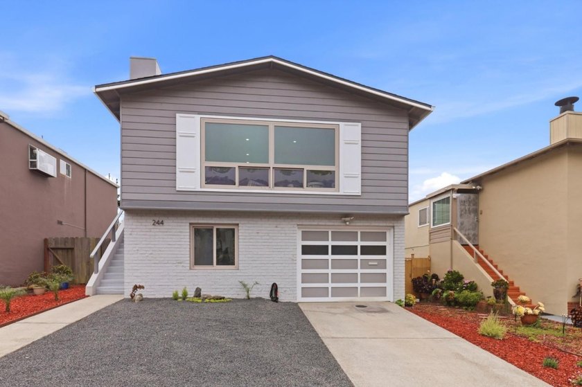 This versatile home offers flexible living space across two - Beach Home for sale in Pacifica, California on Beachhouse.com