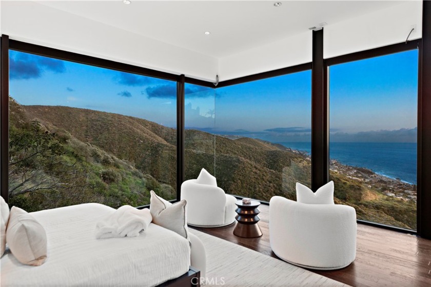 Indulge in the epitome of luxury living in this breathtaking - Beach Home for sale in Laguna Beach, California on Beachhouse.com