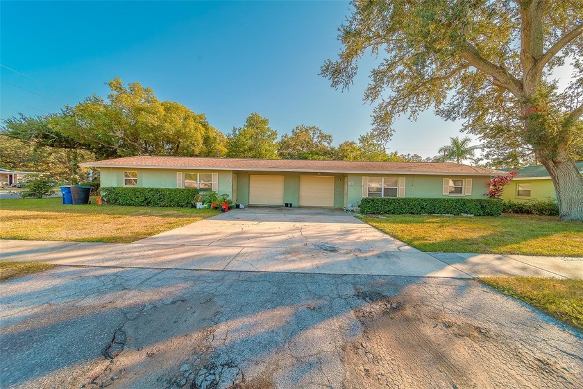 Welcome to 1185 & 1187 Granada St in Clearwater -- a rare duplex - Beach Townhome/Townhouse for sale in Clearwater, Florida on Beachhouse.com