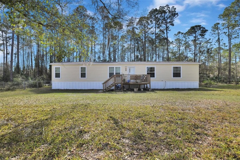 Welcome to 24 Lois Avenue in picturesque Inglis along Florida's - Beach Home for sale in Inglis, Florida on Beachhouse.com