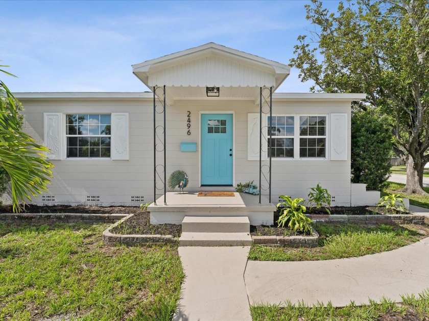 Welcome to this 1953 block home, Not in a flood zone! This home - Beach Home for sale in St. Petersburg, Florida on Beachhouse.com