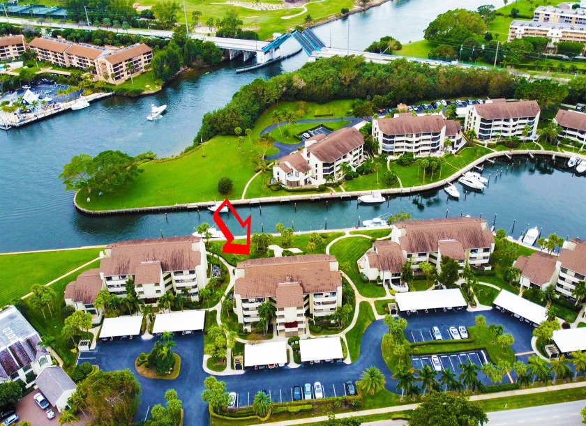 Luxurious Move-in Ready, Updated Waterfront Condo in Harbor - Beach Condo for sale in North Palm Beach, Florida on Beachhouse.com