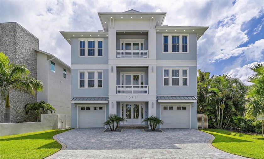 Under contract-accepting backup offers. Exceptional Custom-Built - Beach Home for sale in Redington Beach, Florida on Beachhouse.com
