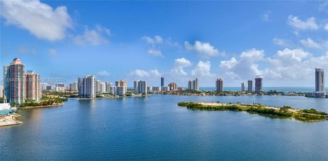 This luxurious 2-bed plus media room residence in the - Beach Condo for sale in Aventura, Florida on Beachhouse.com