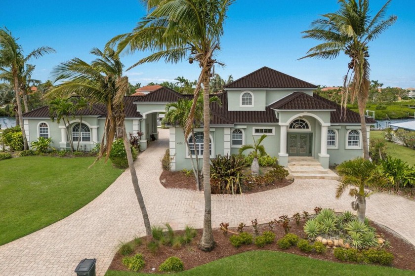 ELEGANT WATERFRONT RETREAT ON SNEAD ISLAND WITH VIEWS OF THE - Beach Home for sale in Palmetto, Florida on Beachhouse.com