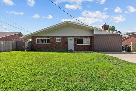 You don't want to miss out on this waterfront ranch style home - Beach Home for sale in Norfolk, Virginia on Beachhouse.com