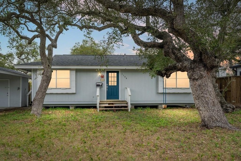 Fully Furnished 2-Bedroom Cottage Just Steps from the Beach! - Beach Home for sale in Rockport, Texas on Beachhouse.com