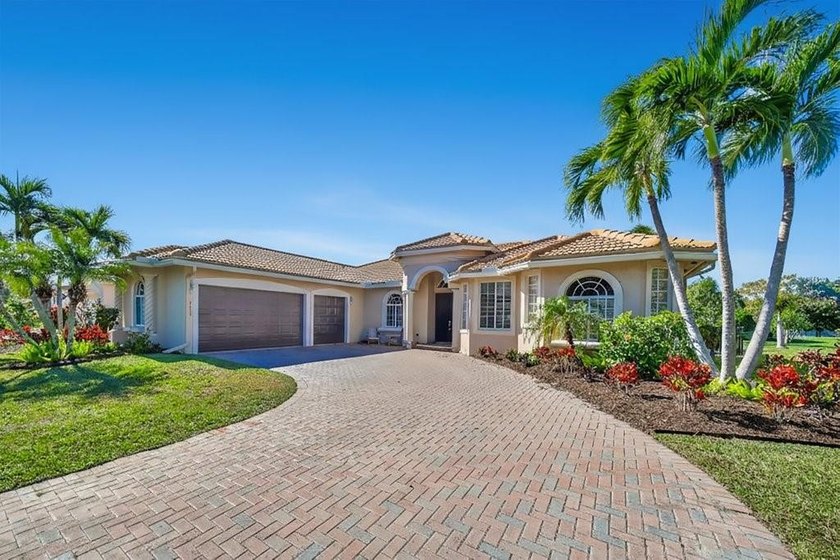 Lowest priced home in the Estates! 4 possible 5 bedroom split - Beach Home for sale in Palm City, Florida on Beachhouse.com
