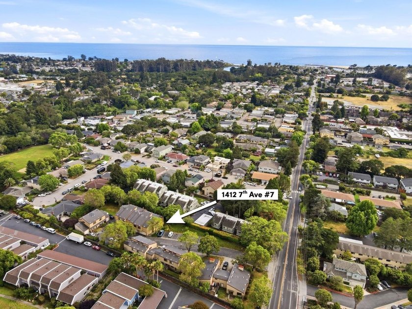 Live where the best of Santa Cruz is right outside your door - Beach Townhome/Townhouse for sale in Santa Cruz, California on Beachhouse.com