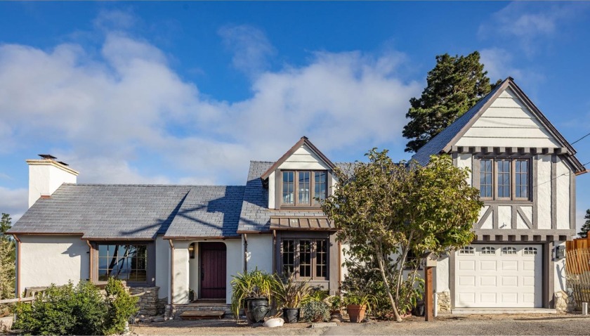 Lovely remodeled home in quiet section of Carmel Woods perched - Beach Home for sale in Carmel, California on Beachhouse.com