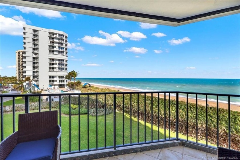Beach Front! Take a look at this well maintained, 2/bed 2/bath - Beach Condo for sale in Jensen Beach, Florida on Beachhouse.com