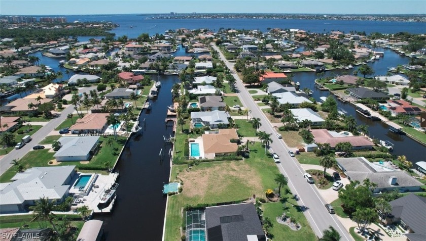 *QUICK RIVER and GULF ACCESS LOT* *SOUTH FACING* *BOATER'S DREAM - Beach Lot for sale in Fort Myers, Florida on Beachhouse.com