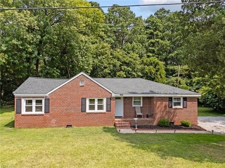 Welcome to this meticulously renovated 4-bedroom, 2-bath - Beach Home for sale in Chesapeake, Virginia on Beachhouse.com