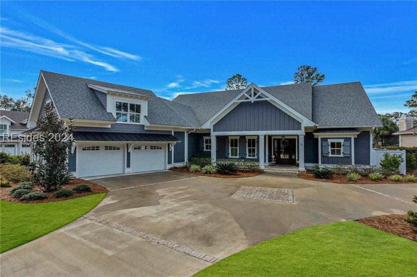 This stunning Berkeley Hall custom home offers a combination of - Beach Home for sale in Okatie, South Carolina on Beachhouse.com