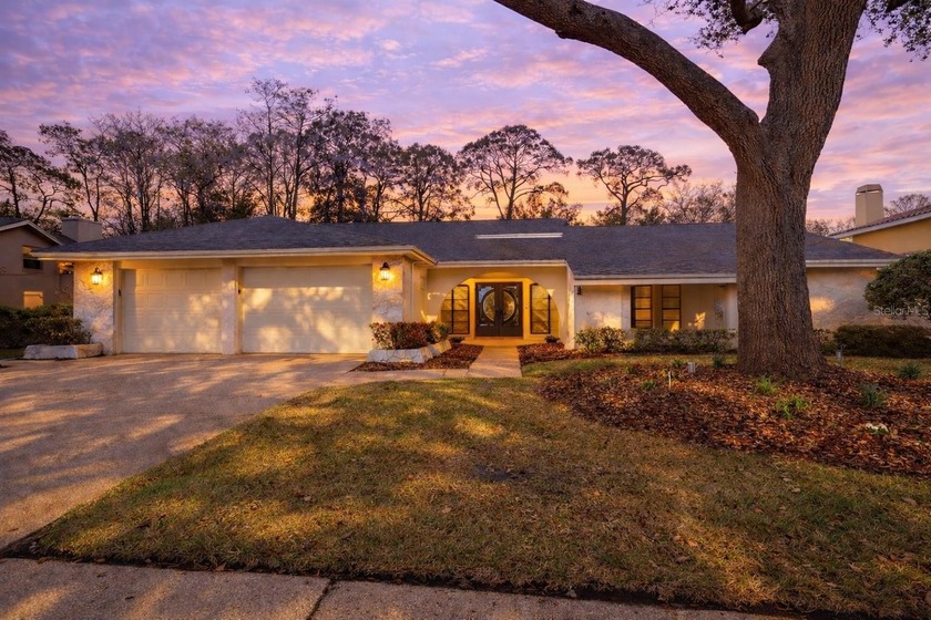 Under contract-accepting backup offers. Northwest-facing golf - Beach Home for sale in Clearwater, Florida on Beachhouse.com