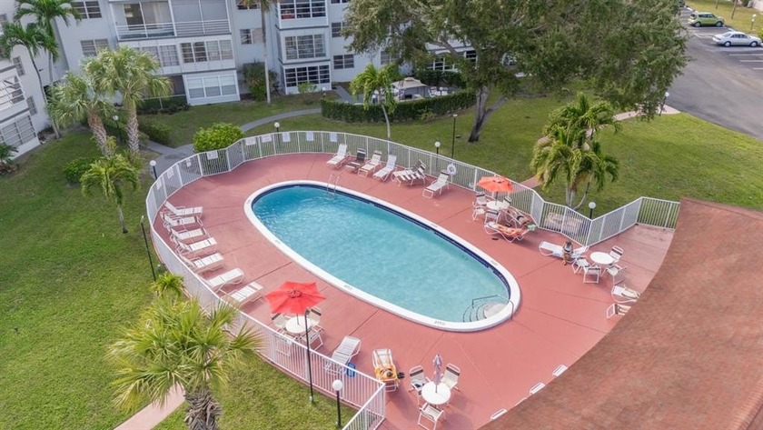 This extremely affordable 1-bedroom, 1-bath condo is located in - Beach Condo for sale in Lauderdale Lakes, Florida on Beachhouse.com
