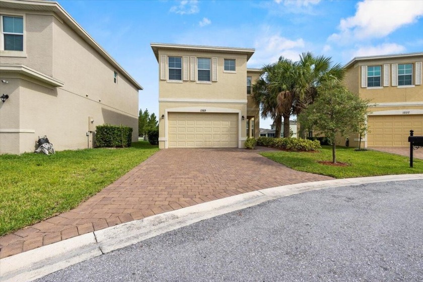 This stunning 2020 Biscay model built by Kolter homes is located - Beach Home for sale in Port Saint Lucie, Florida on Beachhouse.com