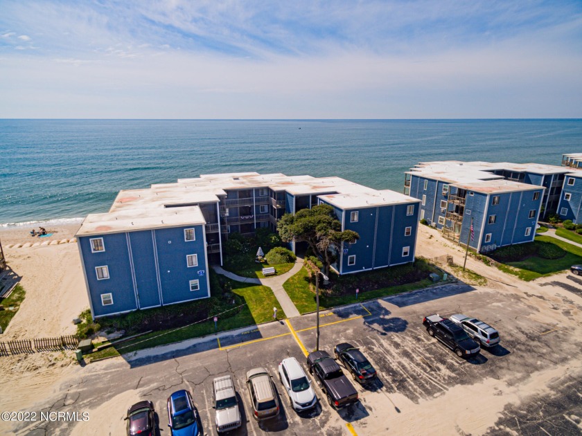This desirable first floor condo is beautifully situated on The - Beach Condo for sale in North Topsail Beach, North Carolina on Beachhouse.com