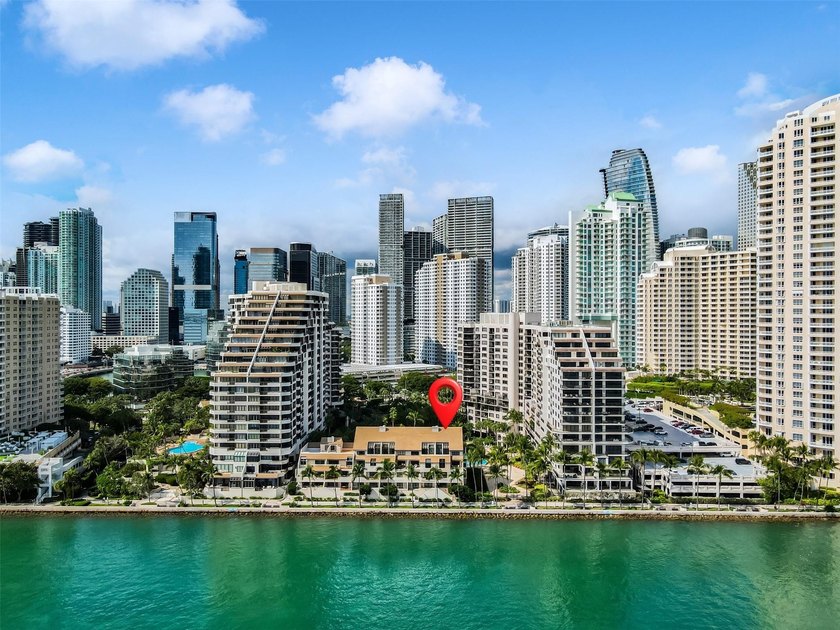TWO-STORY LUXURY VILLA on exclusive Brickell Key with - Beach Home for sale in Miami, Florida on Beachhouse.com