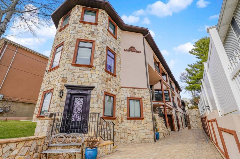 Welcome to this award-winning, custom-built home located in - Beach Home for sale in Staten Island, New York on Beachhouse.com