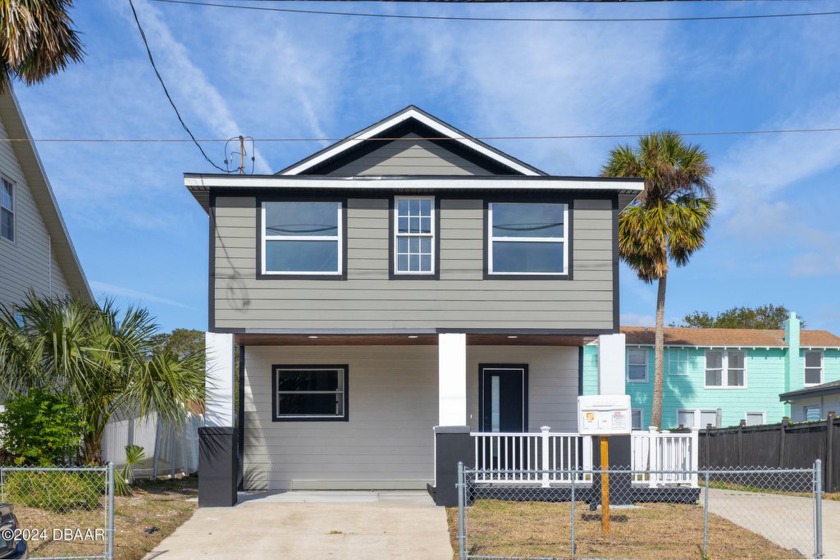 Located beachside in the heart of Daytona. Total renovation - Beach Home for sale in Daytona Beach, Florida on Beachhouse.com