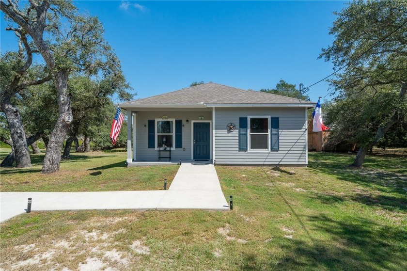 Escape to tranquility just minutes from the water and premier - Beach Home for sale in Aransas Pass, Texas on Beachhouse.com