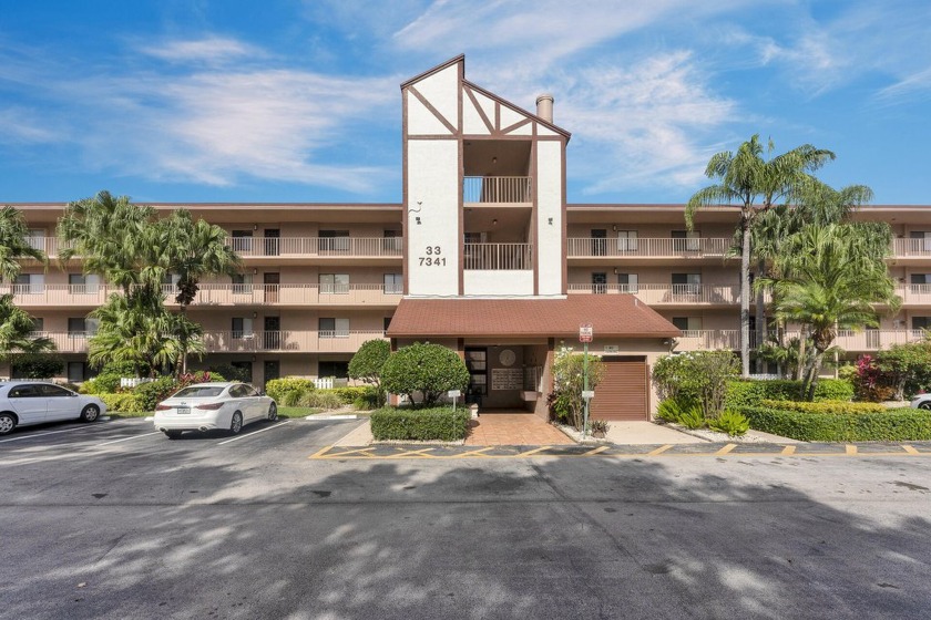 Totally renovated condo from top to bottom. No expense spared - Beach Condo for sale in Delray Beach, Florida on Beachhouse.com