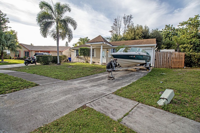 Discover this incredible home , beautifully remodeled with high - Beach Home for sale in West Palm Beach, Florida on Beachhouse.com