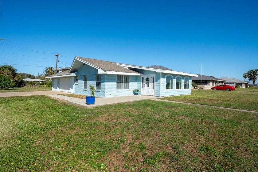 Unobstructed, forever bay views in the desirable Little Bay - Beach Home for sale in Rockport, Texas on Beachhouse.com