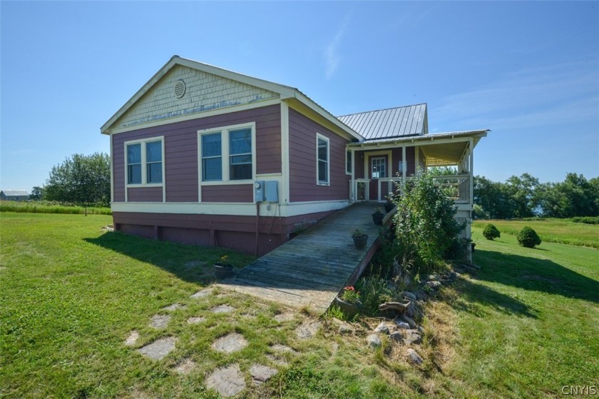 Enjoy the captivating panoramic views of the St Lawrence river - Beach Home for sale in Cape Vincent, New York on Beachhouse.com