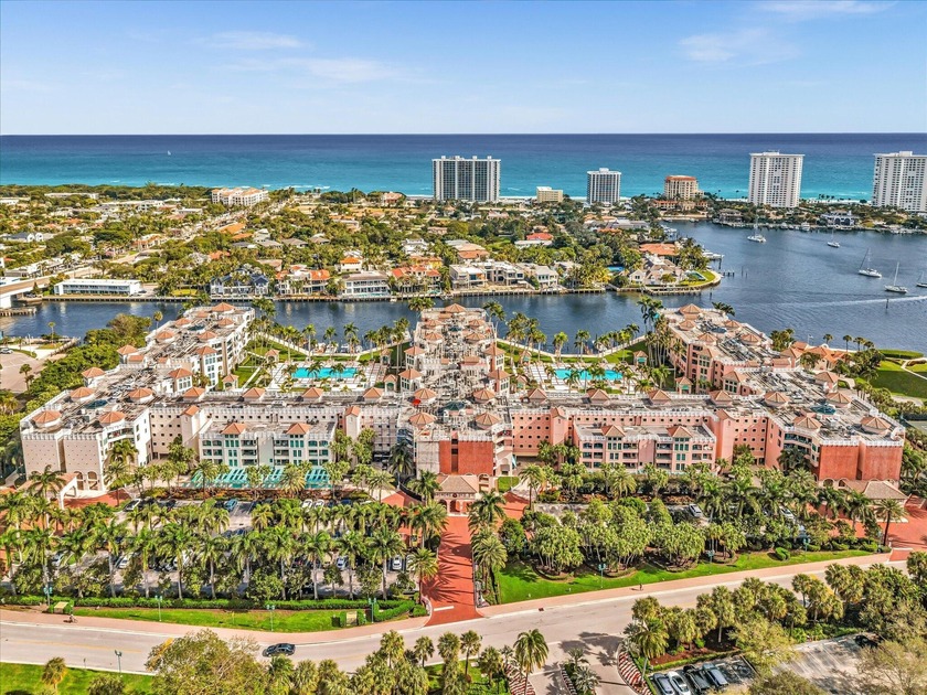 Welcome to luxury waterfront living in downtown Boca.  This - Beach Condo for sale in Boca Raton, Florida on Beachhouse.com