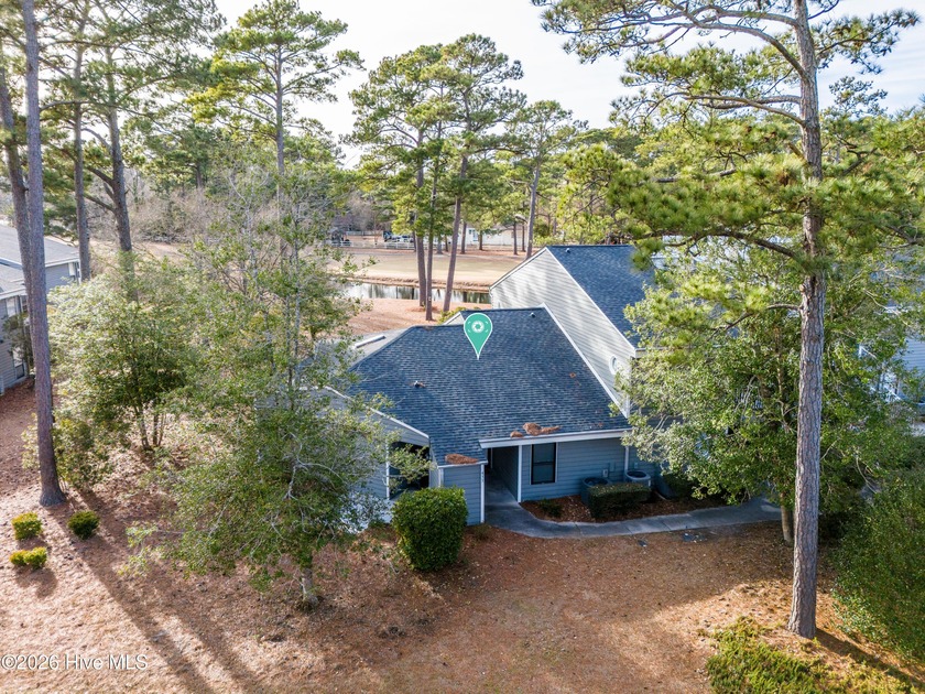 This FULLY-FURNISHED END-UNIT feels more like a ranch-style - Beach Condo for sale in Hampstead, North Carolina on Beachhouse.com