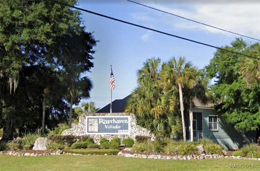 This beautiful .27-acre lot is located in the desirable - Beach Lot for sale in Homosassa, Florida on Beachhouse.com