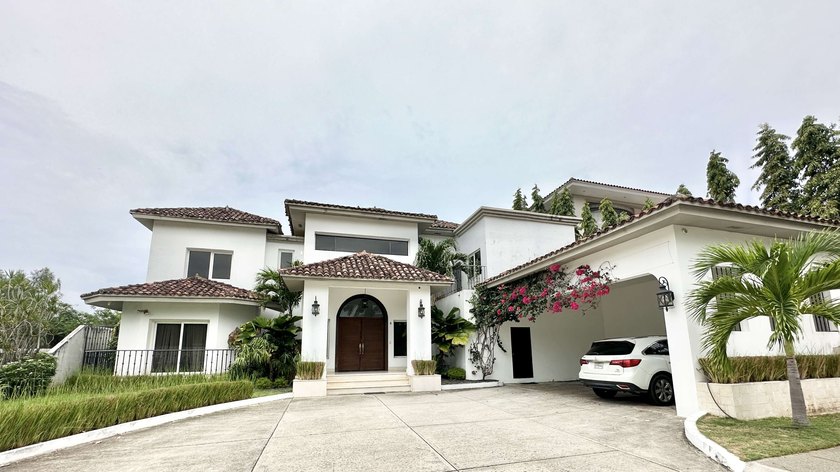 Villas del Mar

Located in the exclusive community of Costa del - Beach Home for sale in Panama City,  on Beachhouse.com