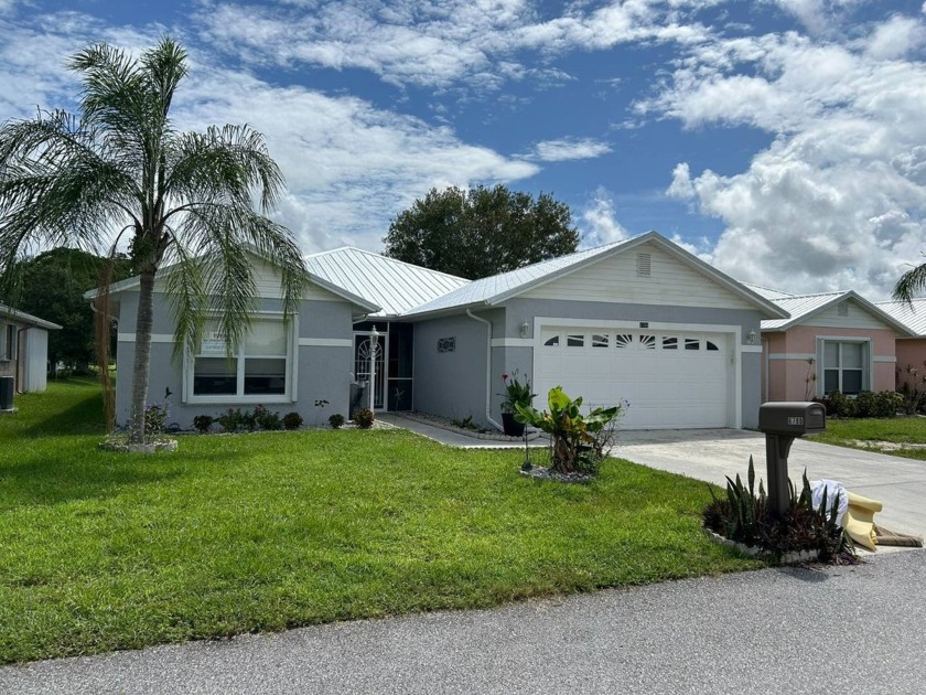 3 bed/ 2 bath / 2 car garage house in Spanish Lakes Fairways, 55 - Beach Home for sale in Fort Pierce, Florida on Beachhouse.com