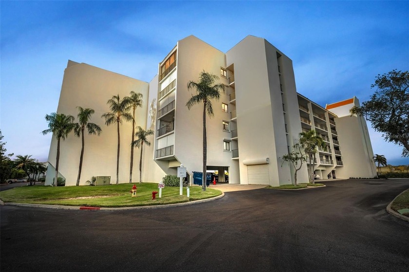 RARE OPPORTUNITY at this Price! Act Fast - This Won't Last! - Beach Condo for sale in Indian Shores, Florida on Beachhouse.com