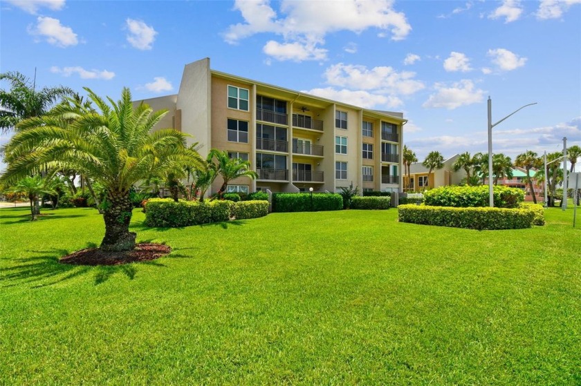 Sandy Toes & Salty Kisses - Your Beachside Paradise Awaits!  

 - Beach Condo for sale in Sarasota, Florida on Beachhouse.com