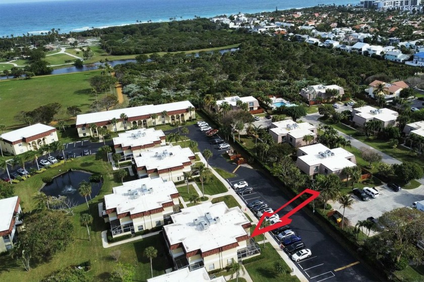 ENJOY ALL THAT JUPITER HAS TO OFFER, PRICED TO SELL! LARGE 1 - Beach Townhome/Townhouse for sale in Jupiter, Florida on Beachhouse.com