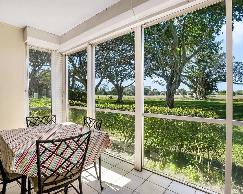 Charming 3-bedroom, 2-bathroom first-floor condo in all-ages - Beach Condo for sale in Pompano Beach, Florida on Beachhouse.com