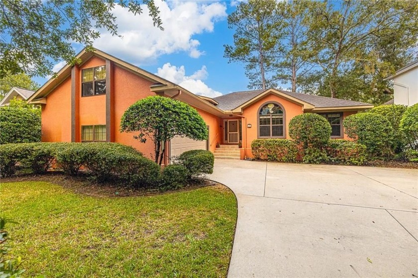 This peaceful home, located in the West Lake community within - Beach Home for sale in Saint Simons, Georgia on Beachhouse.com