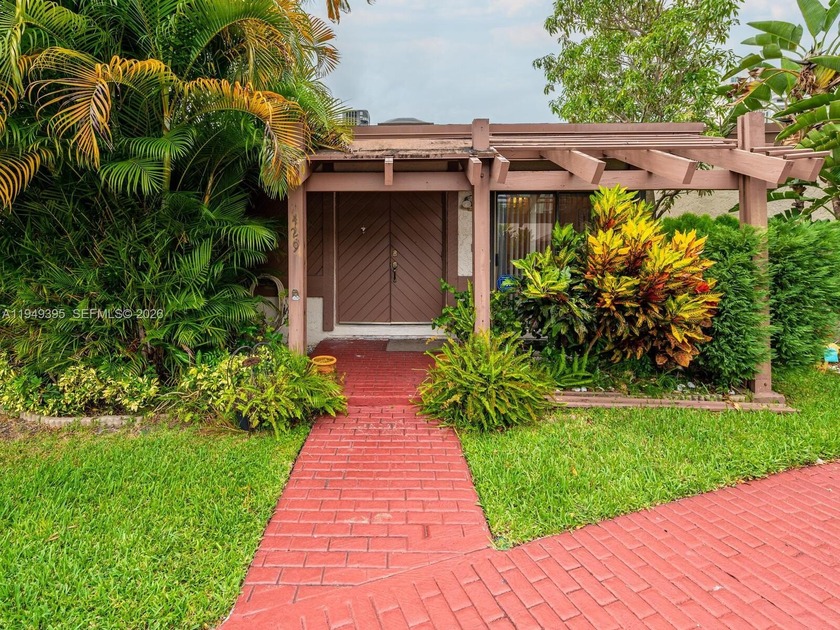 BOAT LOVER'S DREAM!! Dock your boat in your backyard! This - Beach Home for sale in Hallandale Beach, Florida on Beachhouse.com