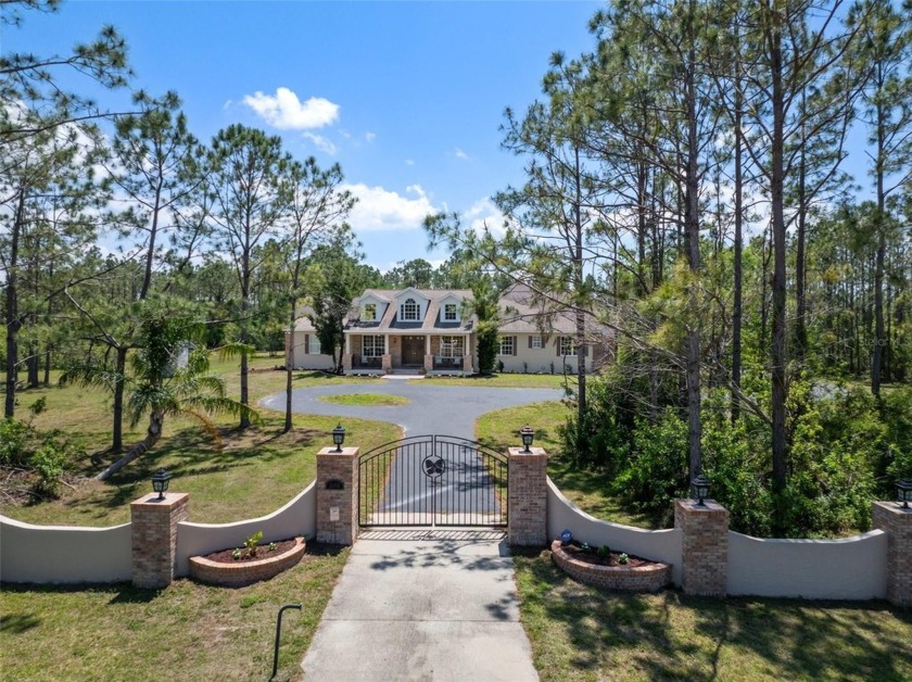 Leave the crowds behind! Tranquility awaits in the serene - Beach Home for sale in Bradenton, Florida on Beachhouse.com