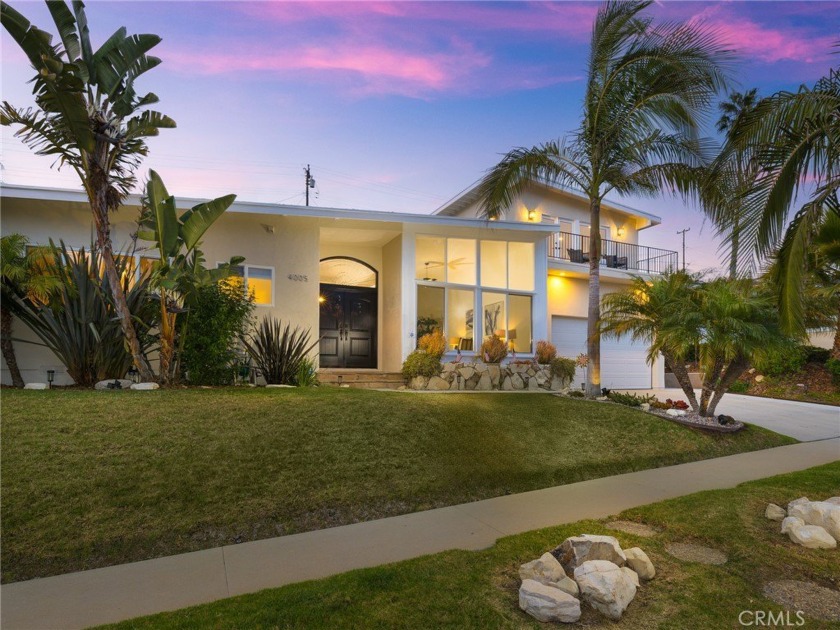 Coastal living at its best... steps away from California - Beach Home for sale in Rancho Palos Verdes, California on Beachhouse.com