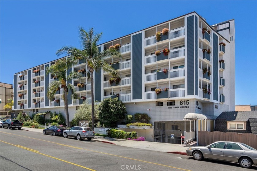 Perfect Opportunity to Create the Seaside Home of Your Dreams! - Beach Condo for sale in Redondo Beach, California on Beachhouse.com