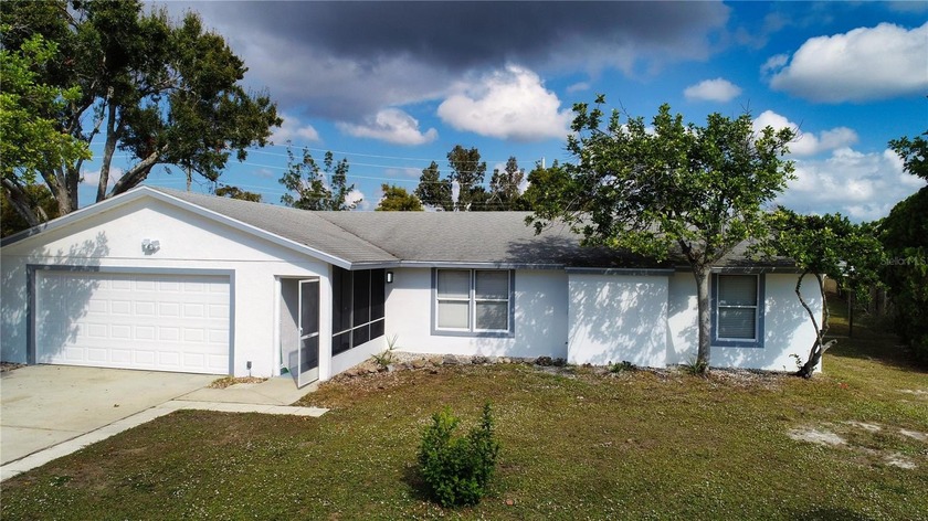 Under contract-accepting backup offers. Welcome to this charming - Beach Home for sale in Sarasota, Florida on Beachhouse.com
