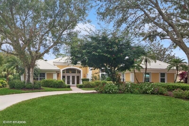 This elegant and welcoming home, located in the prestigious - Beach Home for sale in Port Saint Lucie, Florida on Beachhouse.com